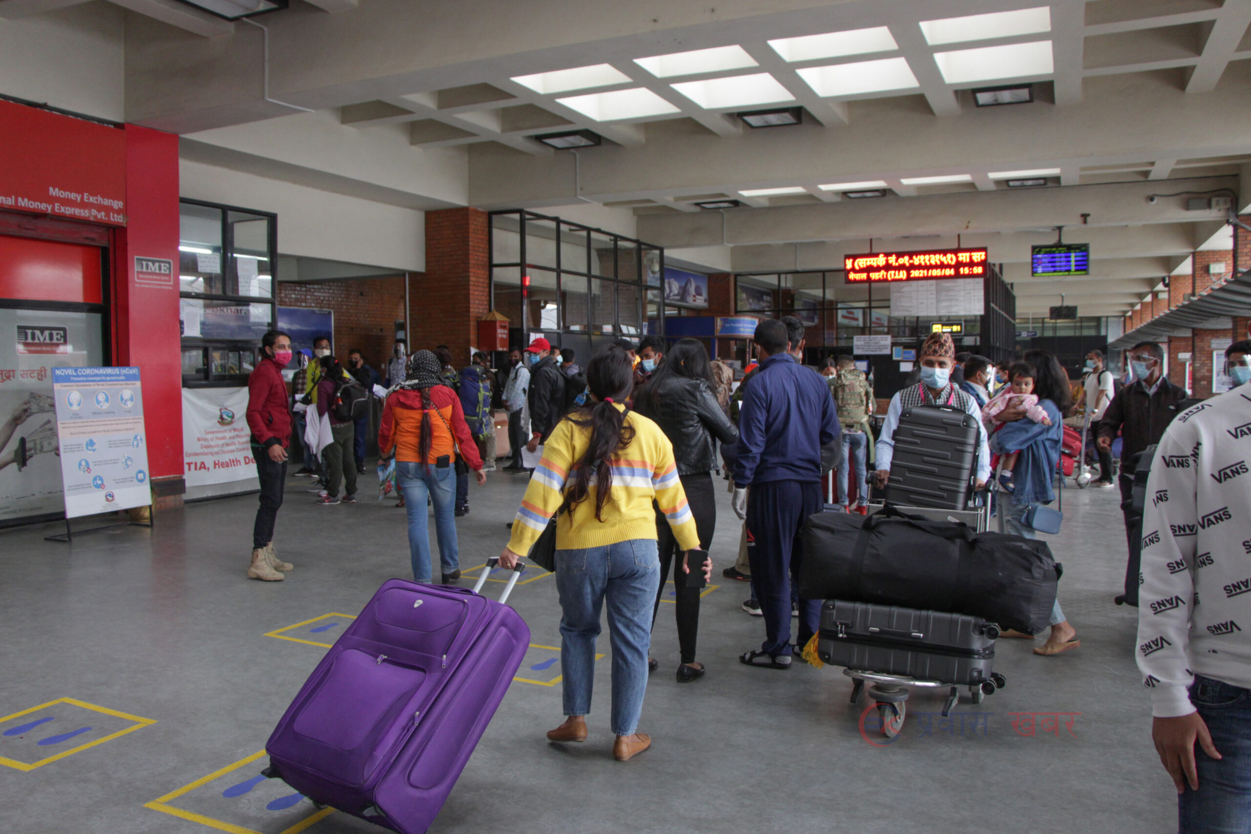 त्रिभुवन विमानस्थलबाट एक महिनामा १२ हजार भित्रिए, २३ हजार बाहिरिए