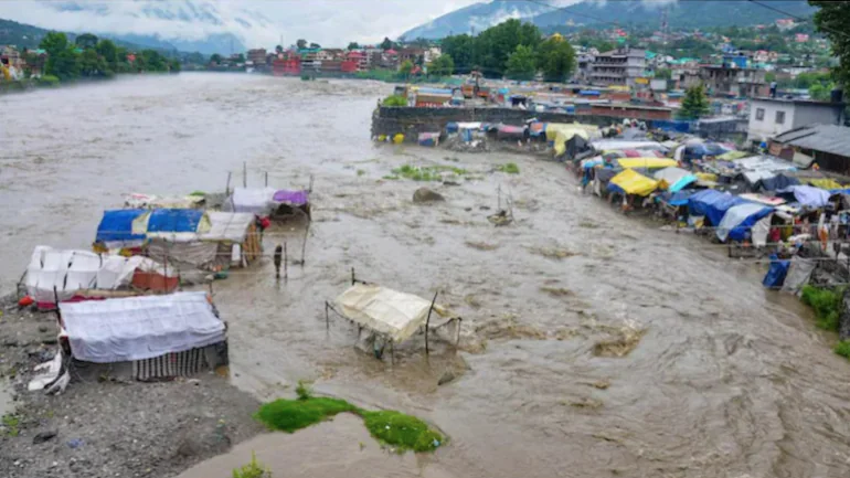 उत्तराखण्डमा आएको बाढीमा तीन नेपाली मजदुरको मृत्यु