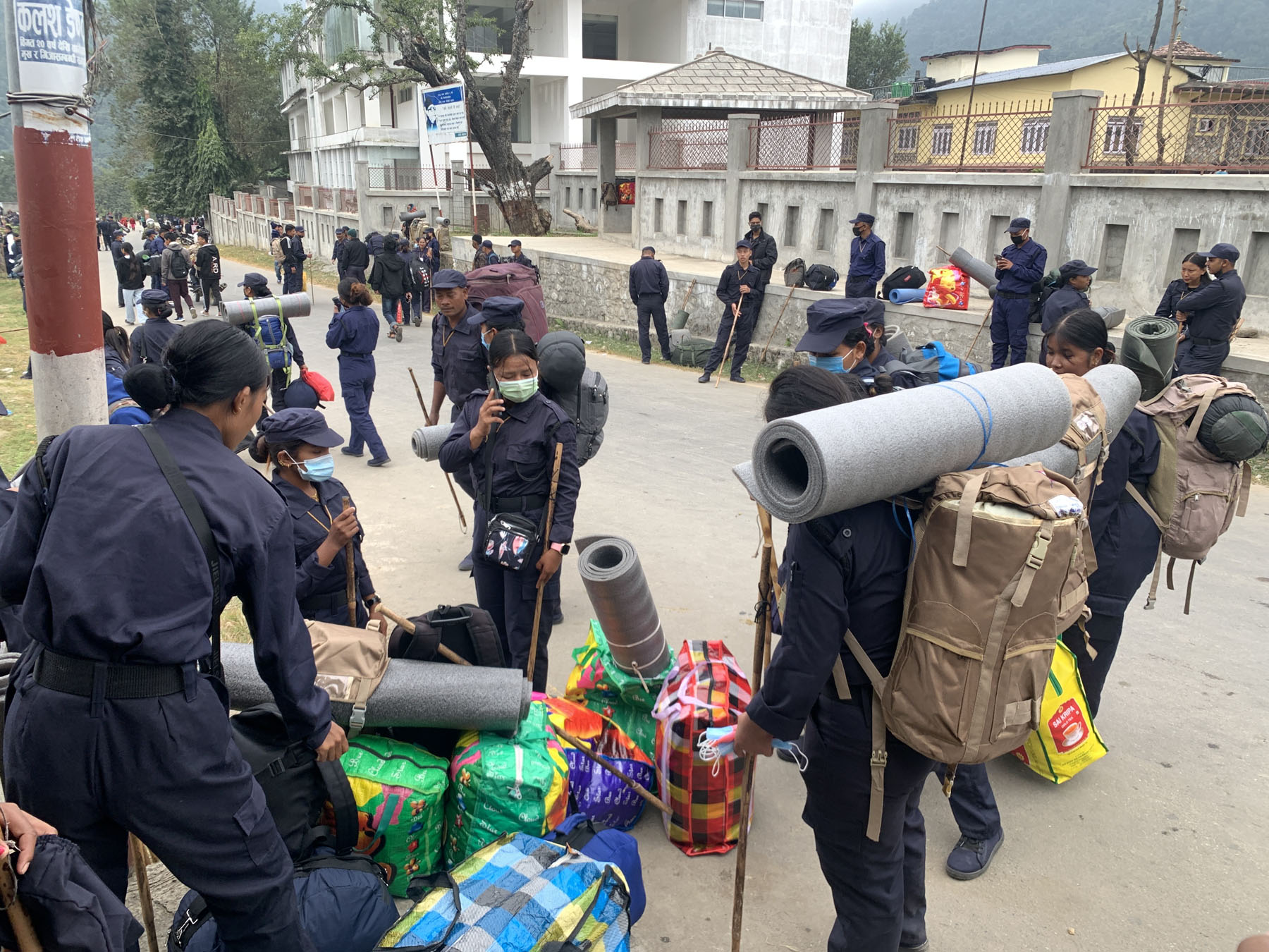 म्यादी प्रहरीको पीडा  :  चुनावपछिको विकल्प वैदेशिक रोजगारी