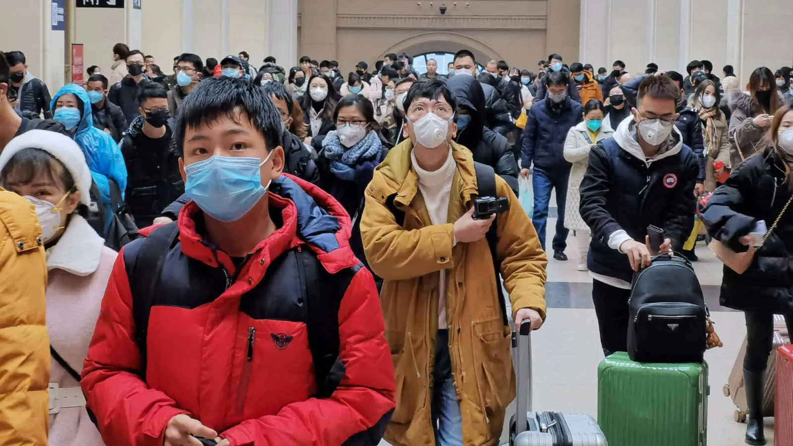 चीनमा विदेशी यात्रुहरूका लागि क्वारेन्टाइन नियम अन्त्य