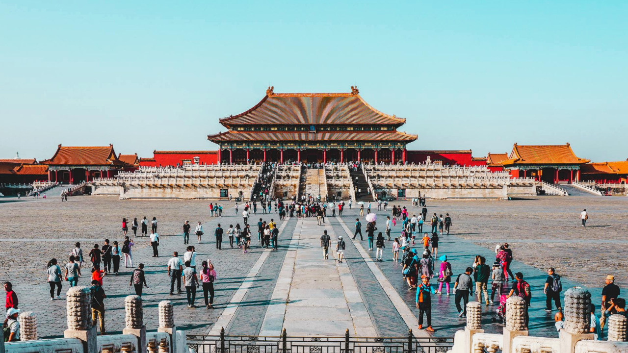 चीनमा विदेशी पर्यटकको आगमनमा लगाइएको प्रतिबन्ध अन्त्य