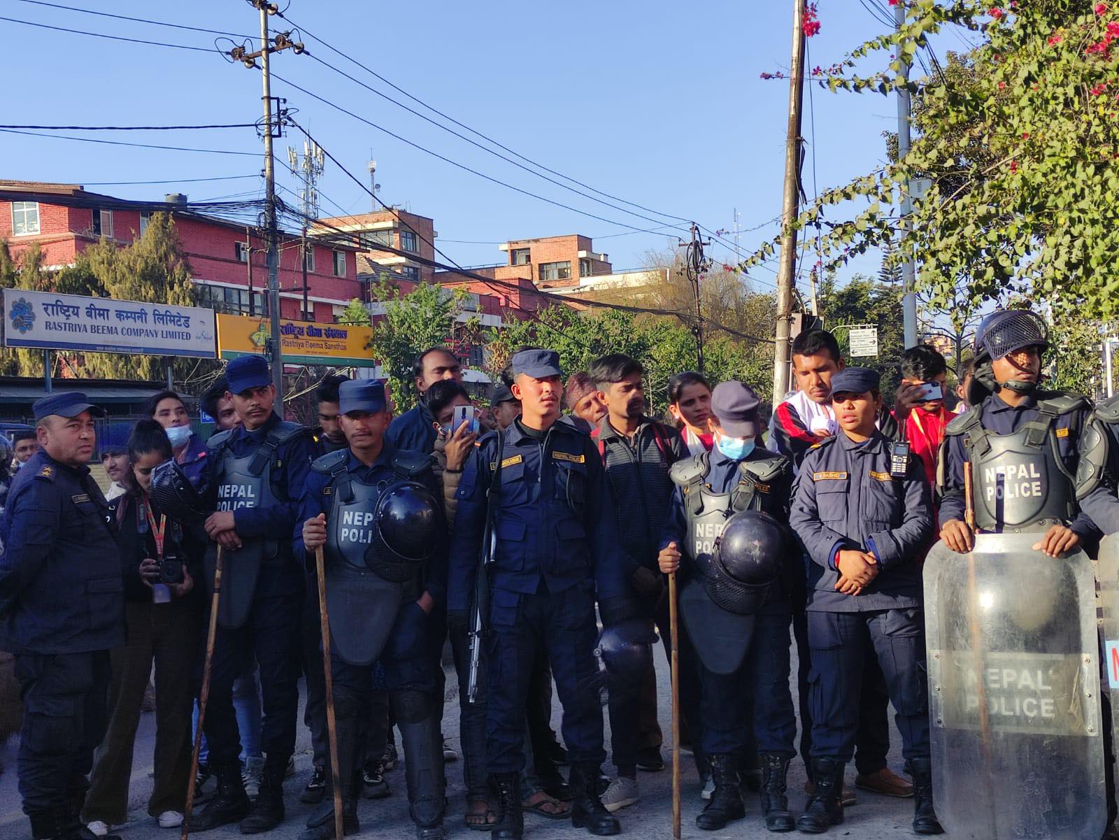 रवि लामिछानेविरुद्ध मुद्दाको फैसला आजै, सर्वोच्च परिसरमा सुरक्षा व्यवस्था कडा