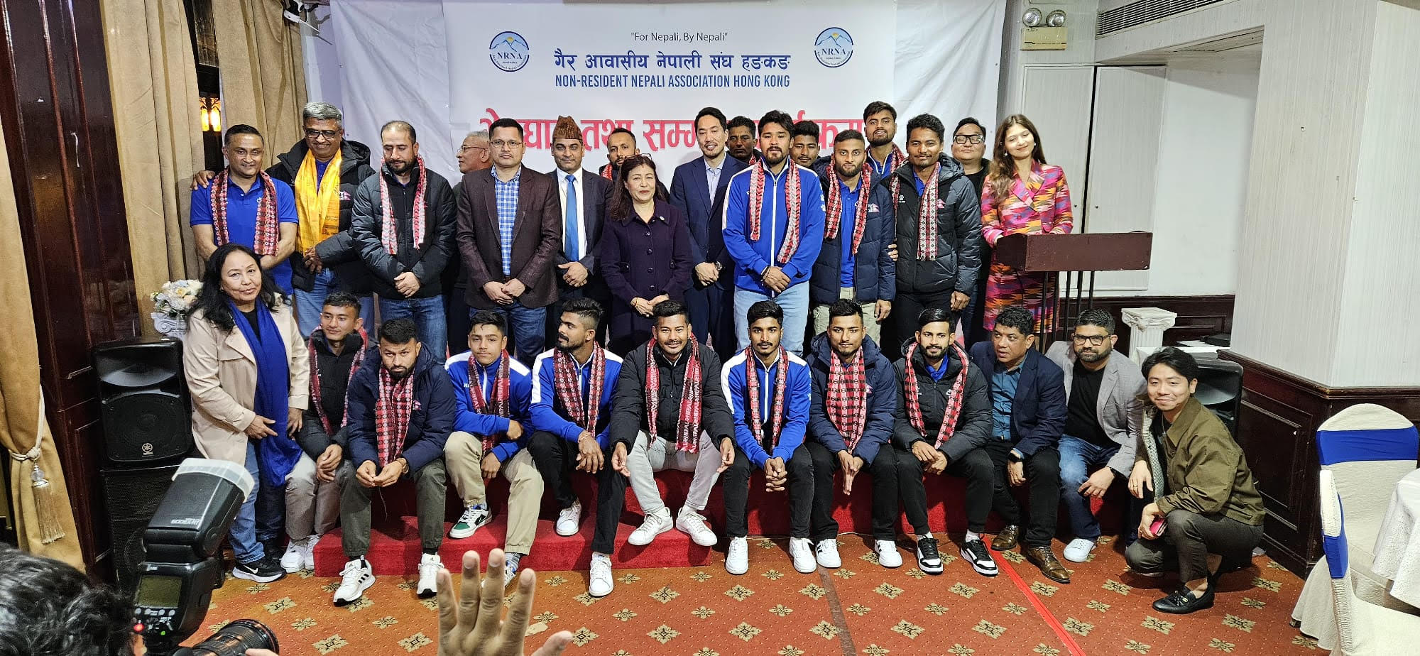 नेपाली क्रिकेट खेलाडीको हौसला बढाउन हङकङबाट ५ लाख सहयोग