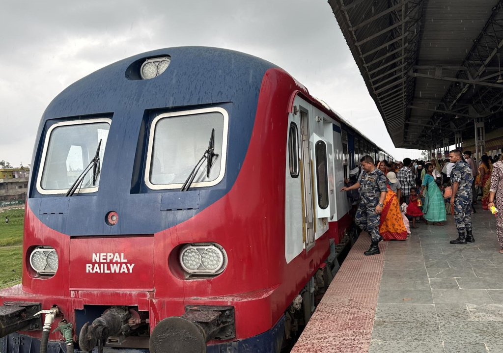 असुरक्षित जनकपुर-जयनगर रेल