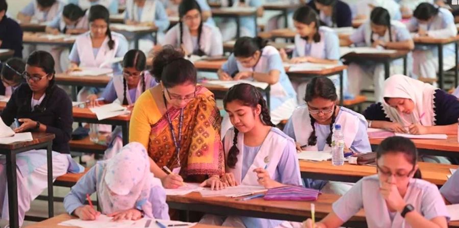 बंगलादेशका स्थीति सामान्य हुदैँ गए पछि कलेज भर्ना खुल्ला