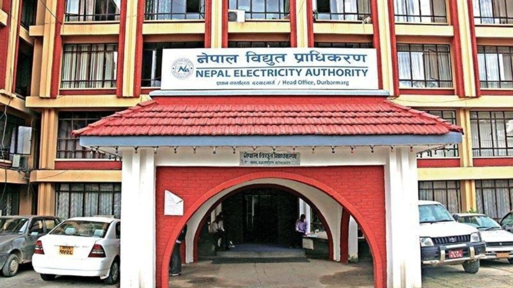 विद्युत प्राधिकरणले फेरि काट्यो उद्योगहरूको लाइन